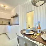 아파트 Mit Balkon & Parkplatz Im Zentrum Füssen