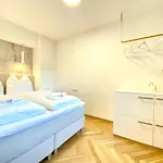 아파트 Mit Balkon & Parkplatz Im Zentrum Füssen
