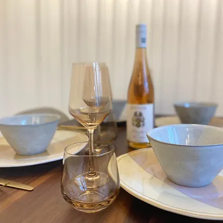 Apartment Mit Balkon & Parkplatz Im Zentrum Fuessen Appartement *