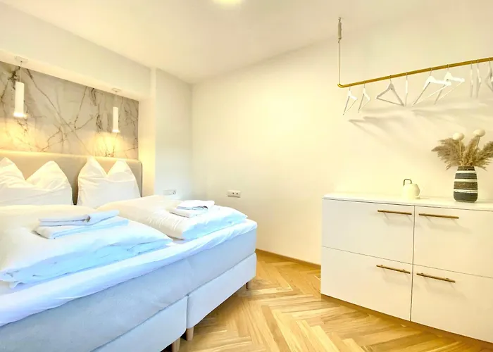 Appartement Apartment Mit Balkon & Parkplatz Im Zentrum Fuessen Füssen