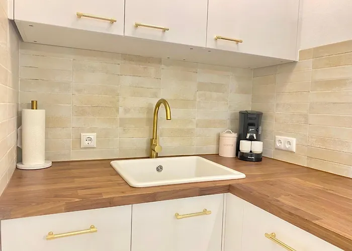 Apartment Mit Balkon & Parkplatz Im Zentrum Fuessen